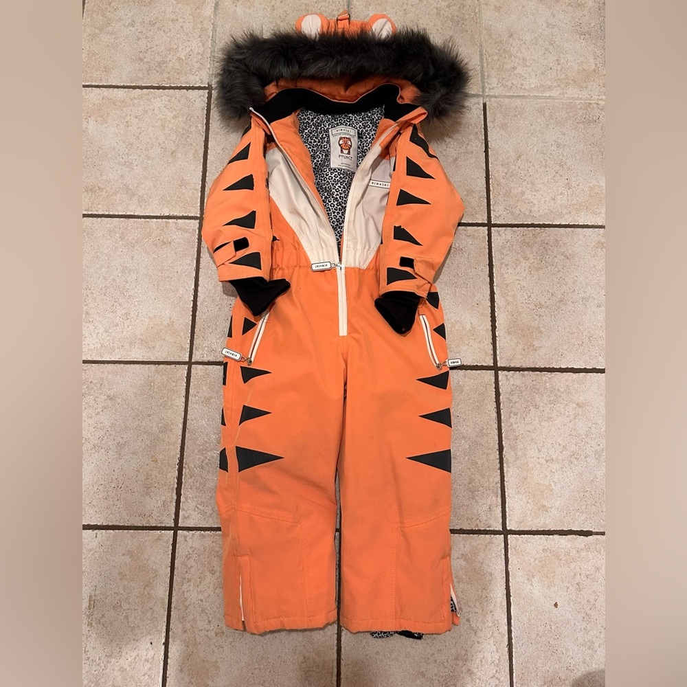 Dinoski Roarsome Tiger snowsuit skisuit size 7/8